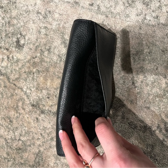 Michael Kors - Black Leather Wallet - Picture 5 of 5